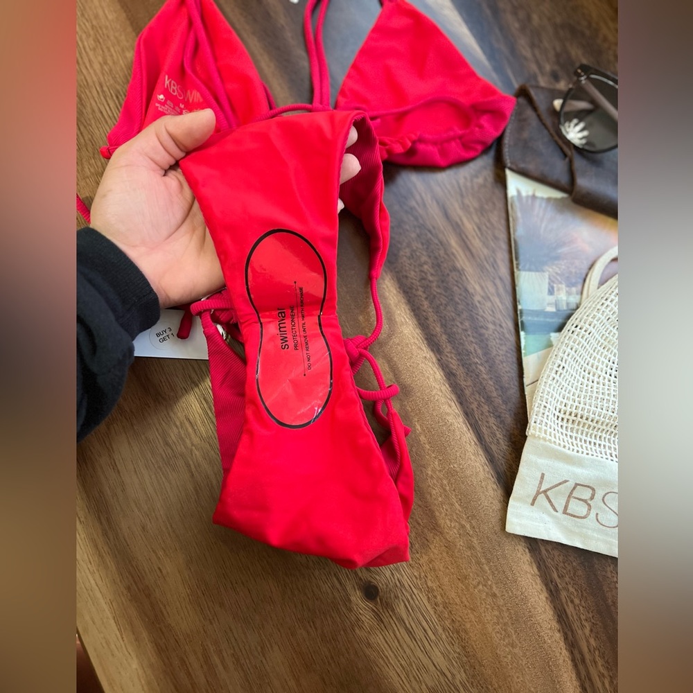 KB SWIM • BERMUDA TOP & BOTTOM • Color: Cherry (Rib) - Picture 2 of 9